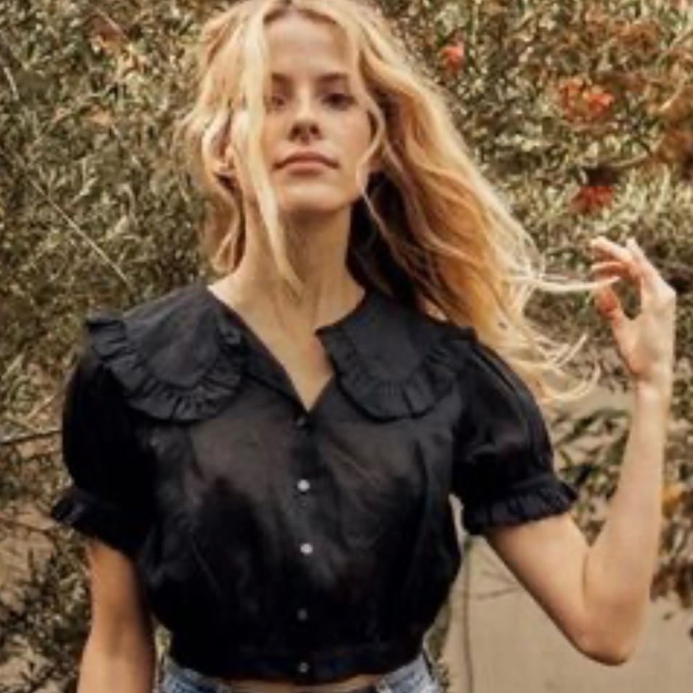 Black Ruffled Women's Top